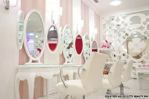 Beauty Salon Mirrors